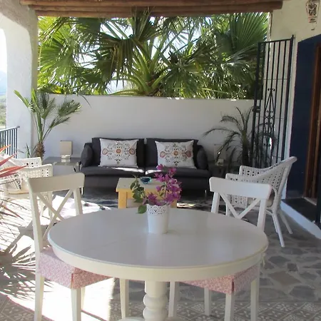 Aparthotel Valle De Lunas *